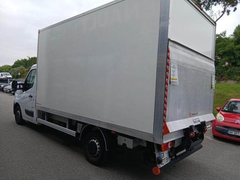 Renault Master III 2.3 DCI 130 20M3 + HAYON - Image 03 (July 7, 2026)