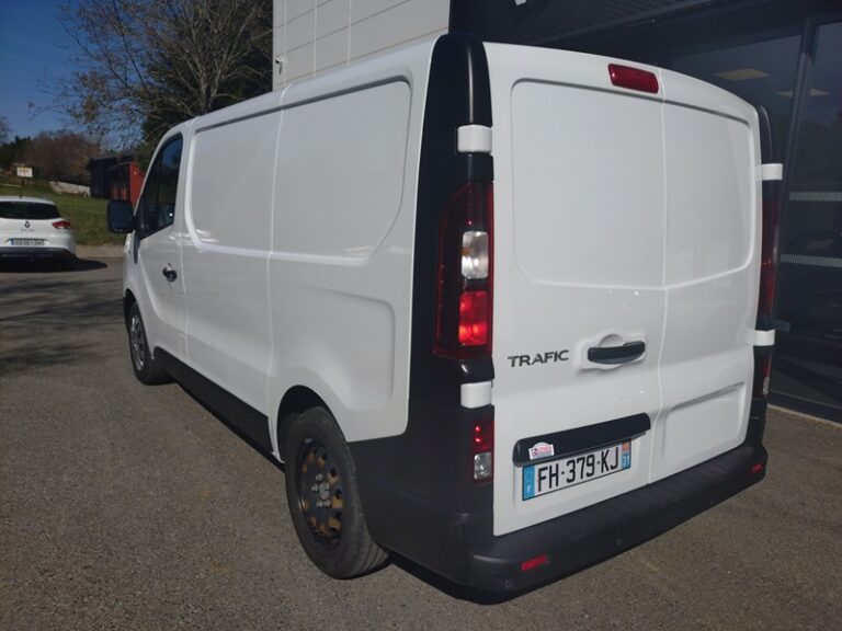 Renault Trafic III 1.6 DCI 125 CV GRAND CONFORT - Image 02 (July 7, 2026)