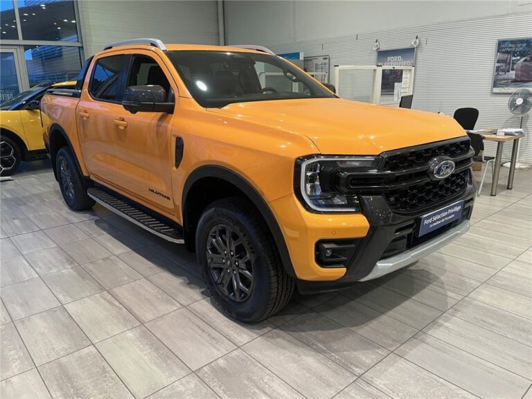Ford Ranger IV DOUBLE CABINE DCA 2.0 ECOBLUE 205 CH S&S BVA10 E-4WD WILDTRAK - Image 03 (July 7, 2026)