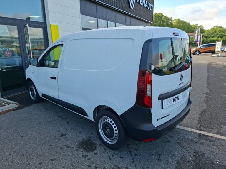 Renault Express (30) VAN BLUE DCI 95 – 22 CONFORT - Image 03 (July 7, 2026)