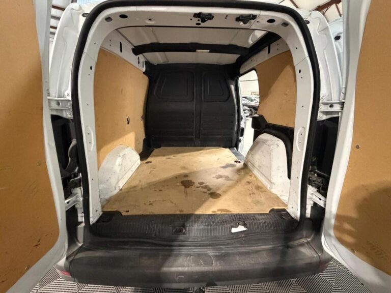 Mercedes Citan 110CDI 95CH -LONG-FIRST-CARPLAY-GARANTIE 6 MOIS - Image 15 (July 7, 2026)