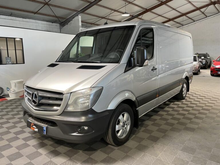 Mercedes Sprinter 219 CDI 190CH 3.0 V6 – CLIM GARANTI 6 MOIS - Image 01 (July 7, 2026)
