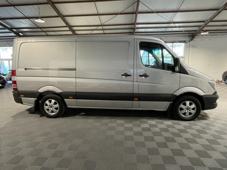 Mercedes Sprinter 219 CDI 190CH 3.0 V6 – CLIM GARANTI 6 MOIS - Image 04 (July 7, 2026)