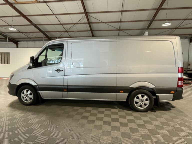Mercedes Sprinter 219 CDI 190CH 3.0 V6 – CLIM GARANTI 6 MOIS - Image 08 (July 7, 2026)