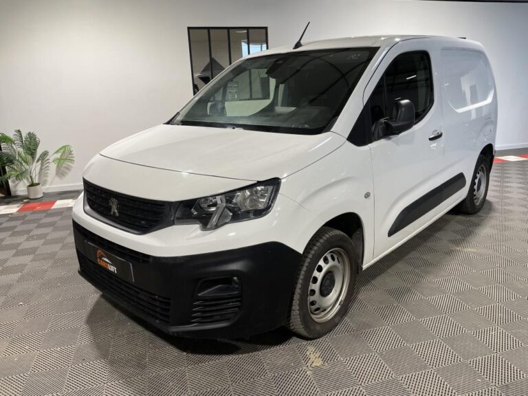 Peugeot Partner HDI 130CH -KIT ARBRE À CAMES NEUf 8MM-CAMÉRA DE RECUL-BOITE AUTO-GARANTIE 6 MOIS-FINANCEMENT POSSIBLE- - Image 01 (July 7, 2026)