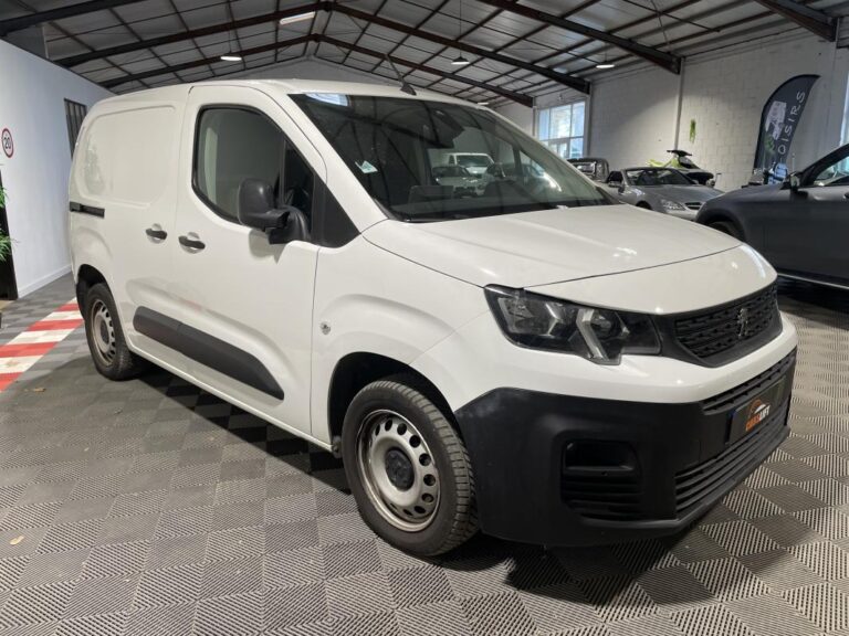 Peugeot Partner HDI 130CH -KIT ARBRE À CAMES NEUf 8MM-CAMÉRA DE RECUL-BOITE AUTO-GARANTIE 6 MOIS-FINANCEMENT POSSIBLE- - Image 03 (July 7, 2026)
