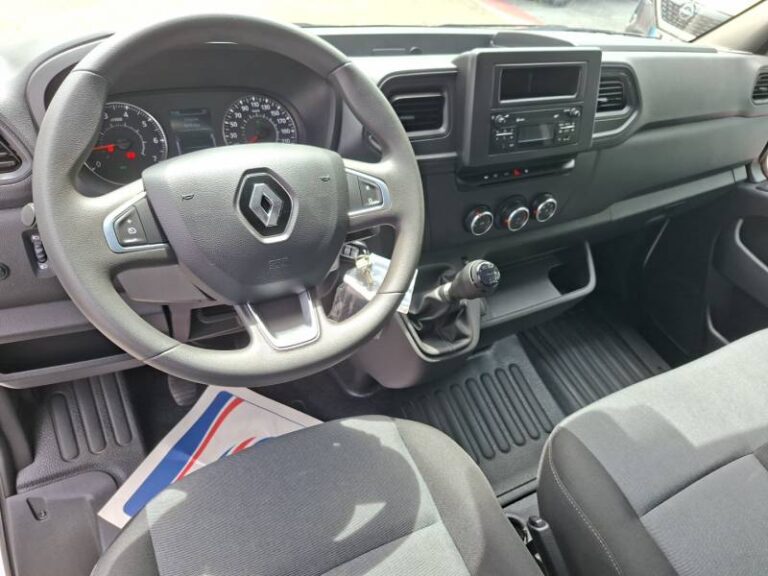 Renault Master FOURGON PHC TRAC F3500 BLUE DCI 145 EURO VI CONFORT - Image 10 (July 7, 2026)