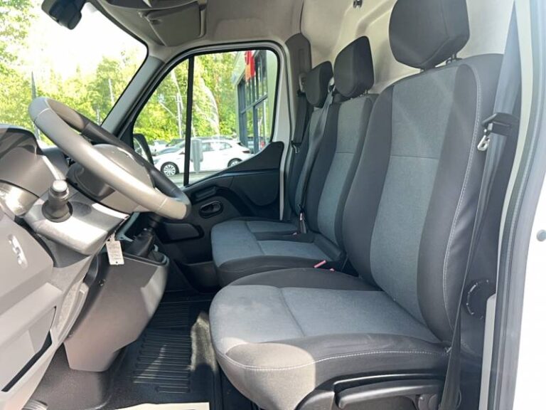 Renault Master FOURGON FGN TRAC F3500 BLUE DCI 135 CONFORT - Image 09 (July 7, 2026)
