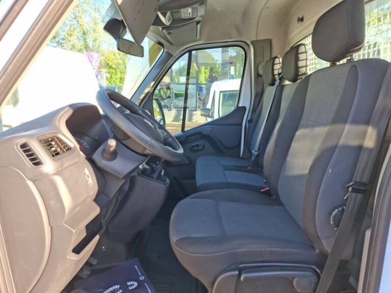 Renault Master FOURGON CA PROP RJ3500 BLUE DCI 145 CONFORT - Image 09 (July 7, 2026)