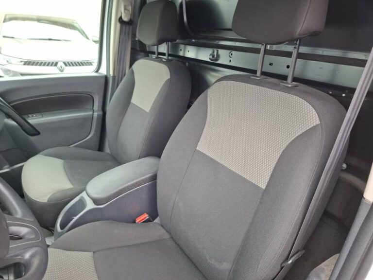 Renault Kangoo Van ELECTRIQUE ACHAT INTEGRAL EXTRA R-LINK-19 - Image 10 (July 7, 2026)