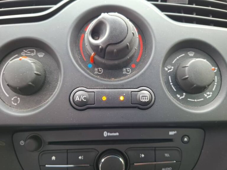 Renault Kangoo Van ELECTRIQUE ACHAT INTEGRAL EXTRA R-LINK-19 - Image 16 (July 7, 2026)