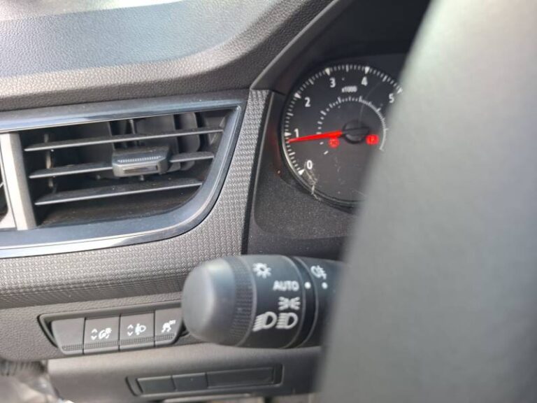 Renault Kangoo VU VAN BLUE DCI 95 GRAND CONFORT- 22 - Image 14 (July 7, 2026)