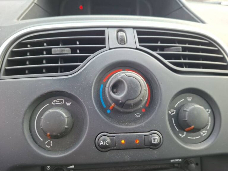 Renault Kangoo Van EXPRESS BLUE DCI 95 GRAND CONFORT - Image 15 (July 7, 2026)
