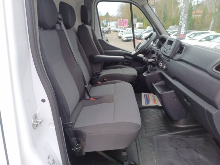 Renault Master FOURGON FGN TRAC F3500 BLUE DCI 135 CONFORT - Image 11 (July 7, 2026)
