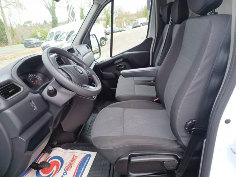 Renault Master FOURGON FGN TRAC F3500 BLUE DCI 135 CONFORT - Image 09 (July 7, 2026)