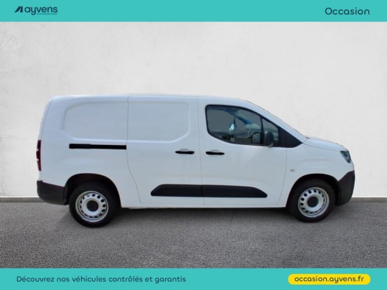 Citroën Berlingo Van XL 950kg BlueHDi 130 S&S Club EAT8 - Image 04 (July 7, 2026)