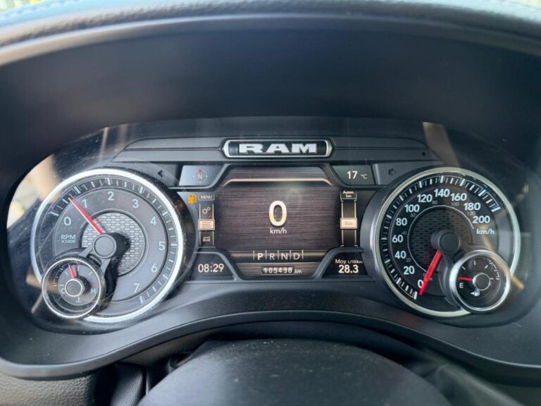 Dodge Ram LARAMIE SPORT V8 5,7L HEMI - Image 07 (July 7, 2026)