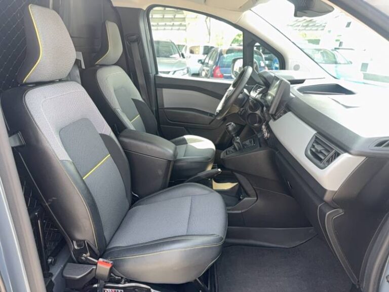 Renault Kangoo Van BLUE DCI 95 EXTRA SESAME OUVRE TOI - Image 12 (July 7, 2026)