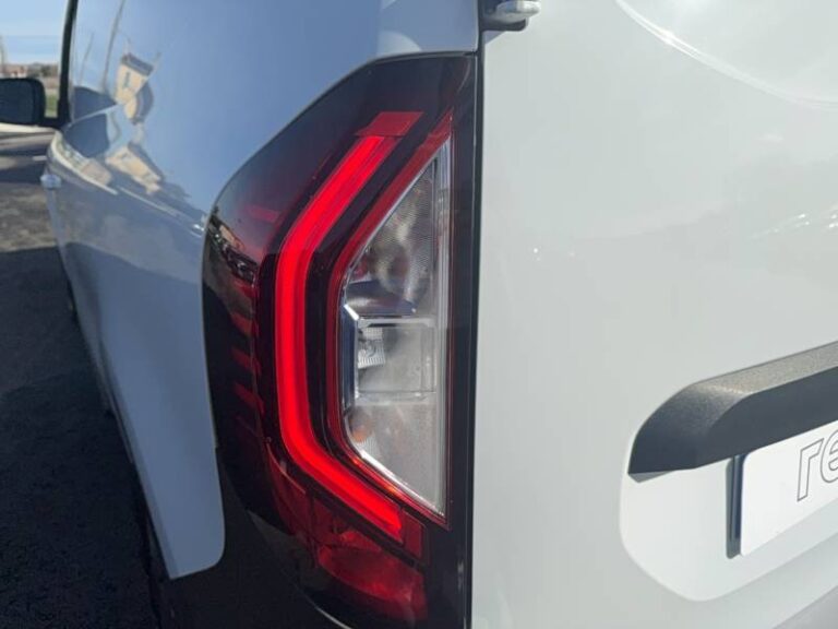 Renault Kangoo Van BLUE DCI 115 EDC EXTRA SESAME OUVRE TOI – 22 - Image 20 (July 7, 2026)