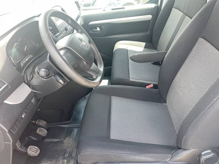 Opel Vivaro FOURGON FGN L2 1.5 DIESEL 120 CH PACK BUSINESS - Image 10 (July 7, 2026)
