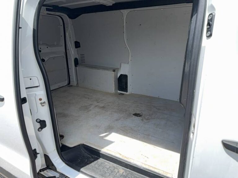 Opel Vivaro FOURGON FGN L2 1.5 DIESEL 120 CH PACK BUSINESS - Image 13 (July 7, 2026)