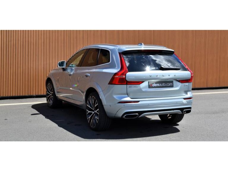 Volvo XC60 D4 AdBlue 190 ch Geartronic 8 R-Design - Image 12 (July 7, 2026)