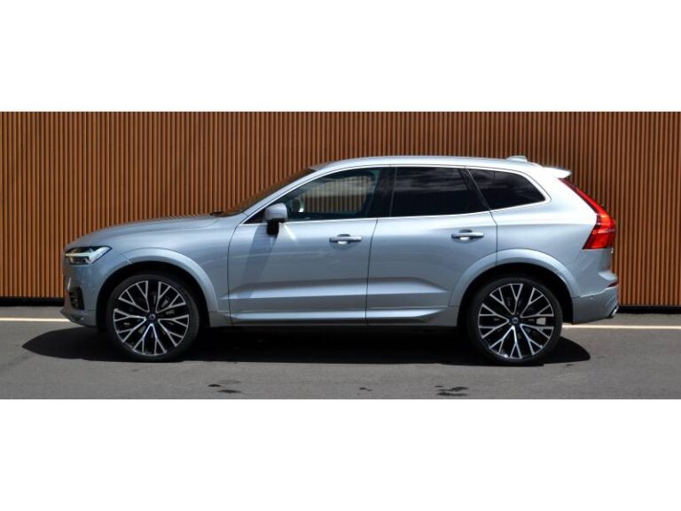 Volvo XC60 D4 AdBlue 190 ch Geartronic 8 R-Design - Image 04 (July 7, 2026)