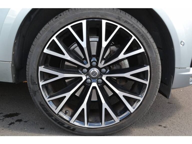 Volvo XC60 D4 AdBlue 190 ch Geartronic 8 R-Design - Image 09 (July 7, 2026)