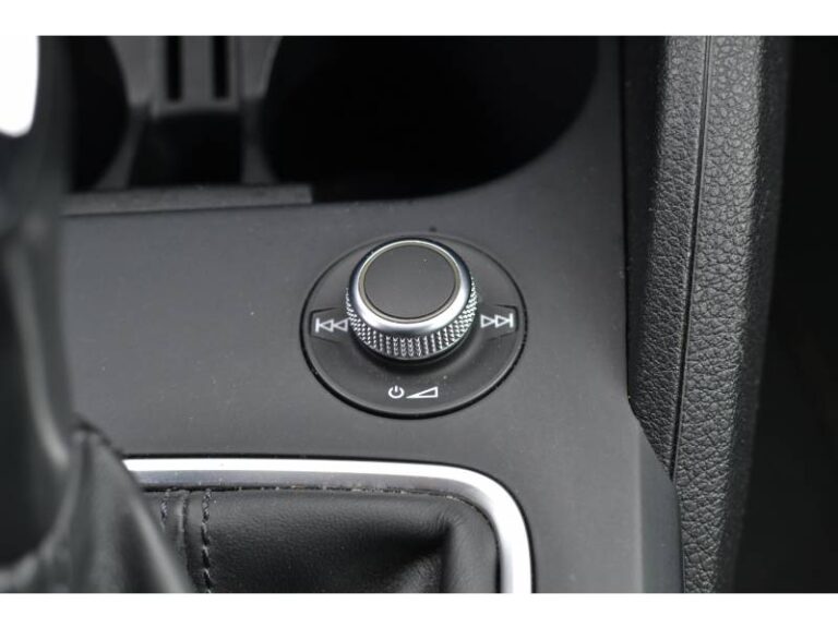 Audi Q2 30 TDI 116 S tronic 7 Advanced - Image 20 (July 7, 2026)