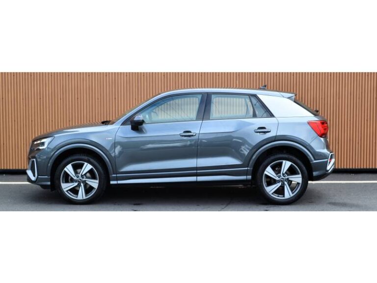 Audi Q2 30 TDI 116 S tronic 7 Advanced - Image 04 (July 7, 2026)