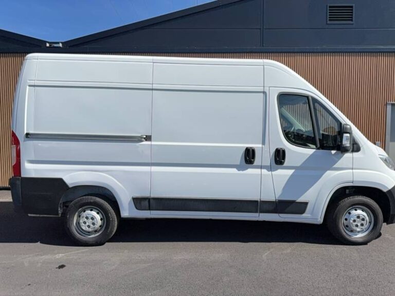 Opel Movano FGN 3.3T 140 BLUE HDI S&S - Image 06 (July 7, 2026)