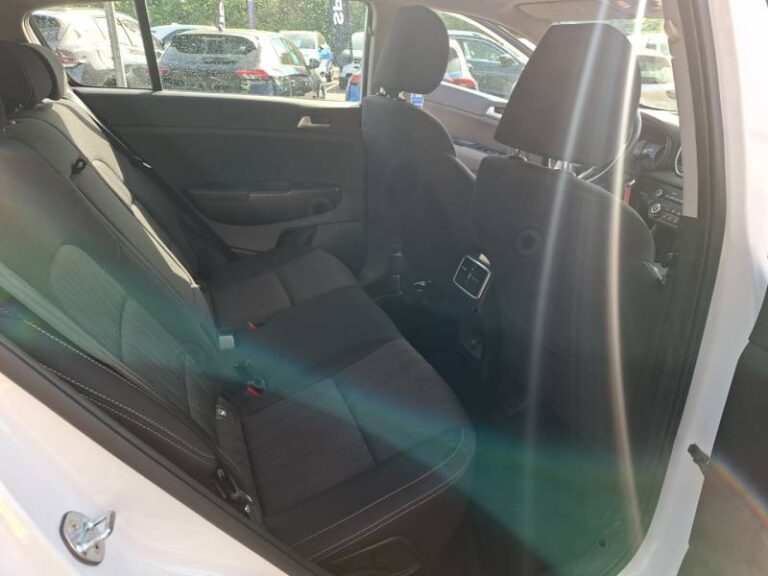 Kia Sportage 1.6 CRDi 136ch MHEV DCT7 4×2 Active Business - Image 13 (July 7, 2026)