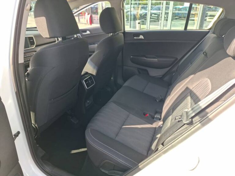 Kia Sportage 1.6 CRDi 136ch MHEV DCT7 4×2 Active Business - Image 15 (July 7, 2026)