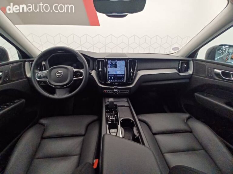 Volvo XC60 T6 AWD Hybride rechargeable 253 ch+145 ch Geartronic 8 Ultra Style Chrome - Image 12 (July 7, 2026)