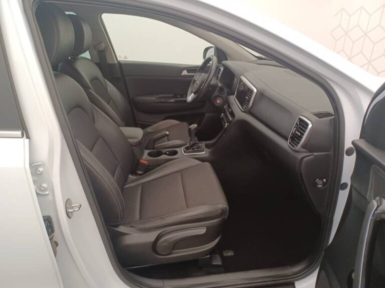 Kia Sportage 1.6 CRDi 136ch MHEV ISG BVM6 4×2 Black Edition - Image 14 (July 7, 2026)