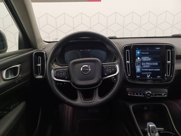 Volvo XC40 T4 Recharge 129+82 ch DCT7 Inscription - Image 13 (July 7, 2026)