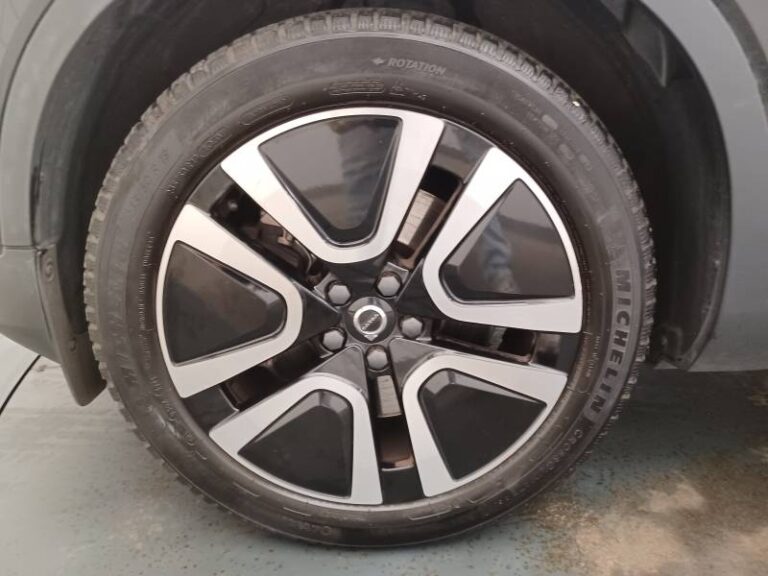 Volvo XC40 T4 Recharge 129+82 ch DCT7 Inscription - Image 07 (July 7, 2026)