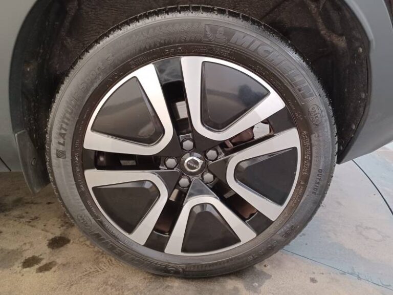 Volvo XC40 T4 Recharge 129+82 ch DCT7 Inscription - Image 08 (July 7, 2026)