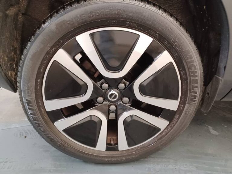 Volvo XC40 T4 Recharge 129+82 ch DCT7 Inscription - Image 09 (July 7, 2026)