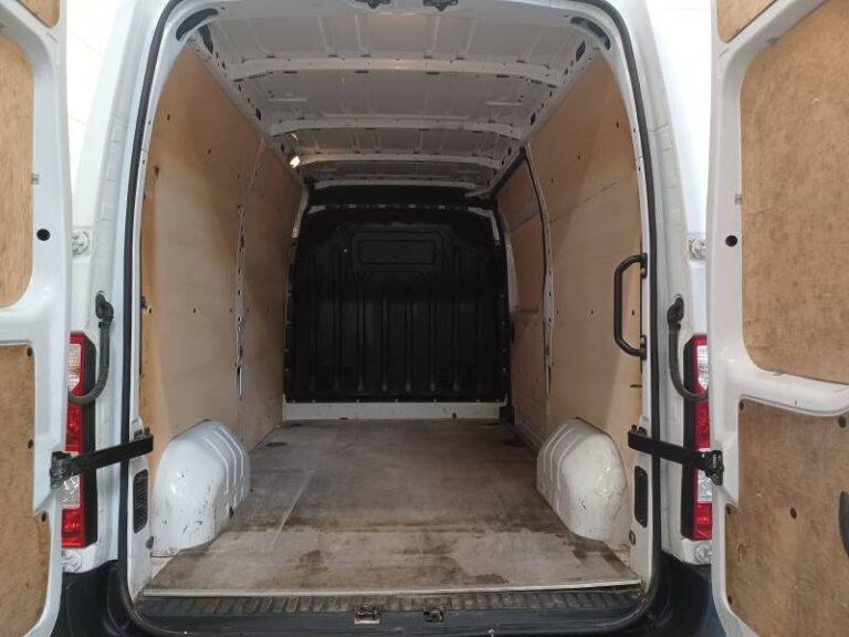 Nissan NV400 FOURGON 3.5T 2.3 DCI 135 OPTIMA - Image 16 (July 7, 2026)