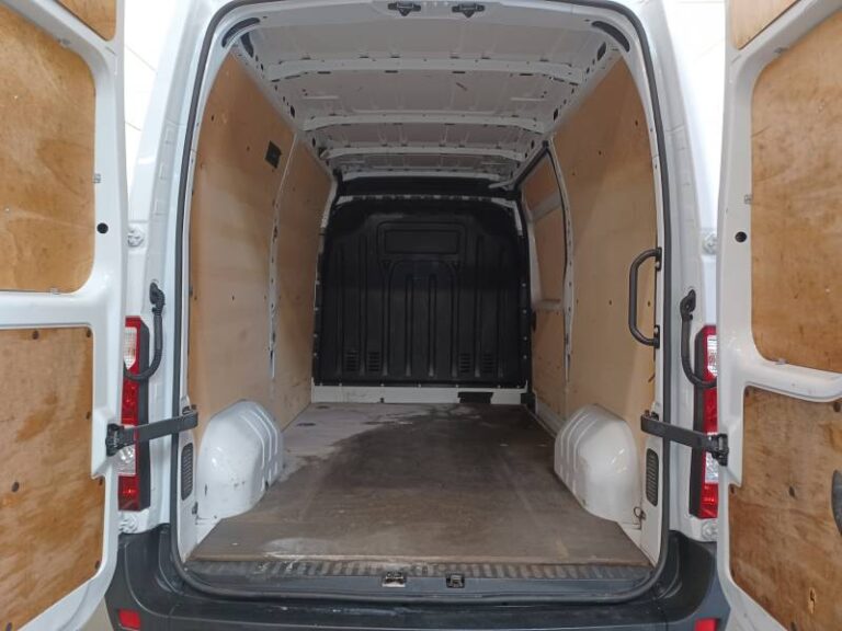 Nissan NV400 FOURGON 3.5T 2.3 DCI 150 S/S OPTIMA - Image 16 (July 7, 2026)