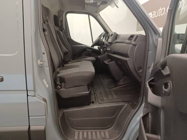 Nissan Interstar FOURGON 3T3 2.3 DCI 135 N-CONNECTA - Image 14 (July 7, 2026)