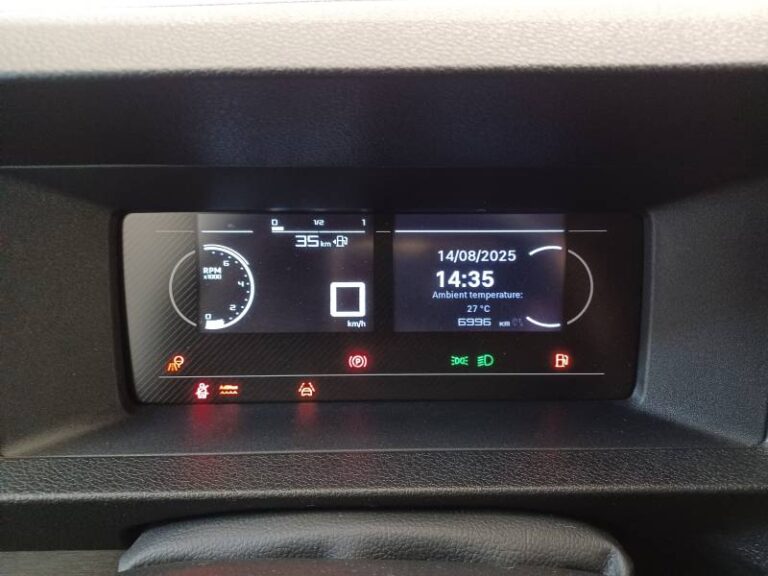Opel Vivaro FOURGON FGN TAILLE M BLUEHDI 120 S&S BVM6 - Image 17 (July 7, 2026)