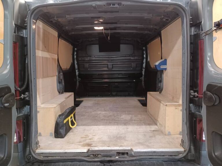 Renault Trafic FGN 2800 KG BLUE DCI 150 EDC GRAND CONFORT - Image 16 (July 7, 2026)