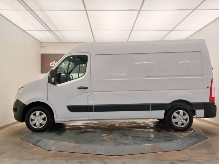Nissan NV400 FOURGON 3.3T 2.3 DCI TT 145 S/S OPTIMA - Image 04 (July 7, 2026)