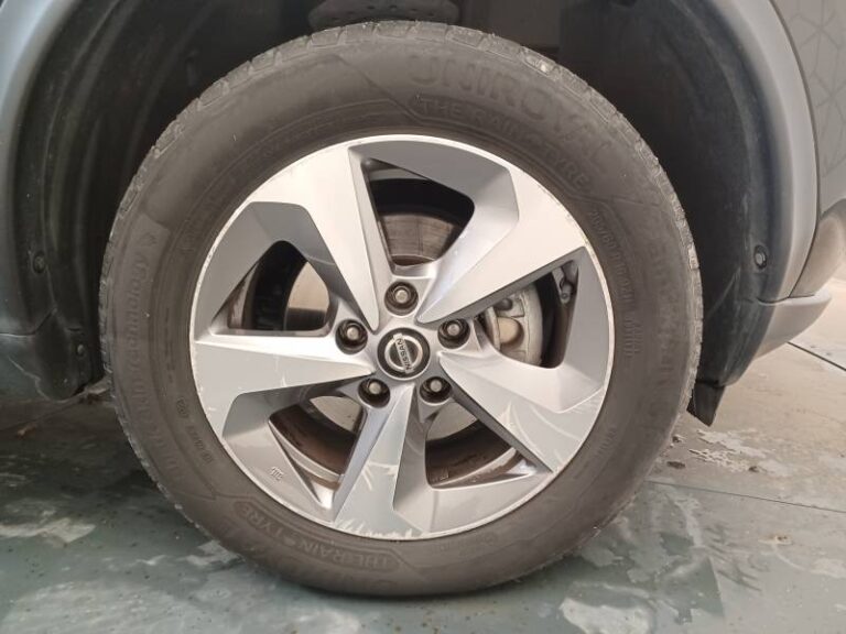 Nissan Juke 1.5 dCi 110 FAP EU6.c Start/Stop System N-Connecta - Image 10 (July 7, 2026)