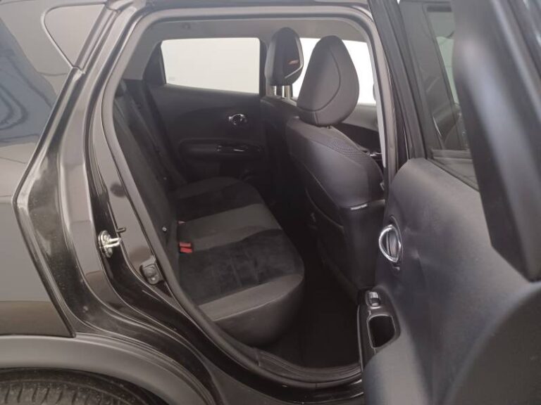 Nissan Juke 1.5 dCi 110 FAP EU6.c Start/Stop System N-Connecta - Image 15 (July 7, 2026)