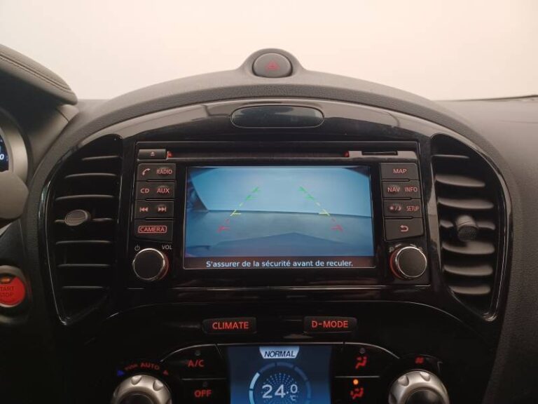 Nissan Juke 1.5 dCi 110 FAP EU6.c Start/Stop System N-Connecta - Image 20 (July 7, 2026)