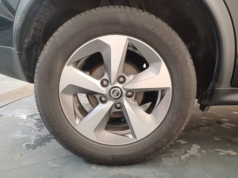 Nissan Juke 1.5 dCi 110 FAP EU6.c Start/Stop System N-Connecta - Image 09 (July 7, 2026)