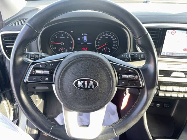 Kia Sportage 1.6 CRDi 136ch MHEV ISG BVM6 4×2 Black Edition - Image 13 (July 7, 2026)